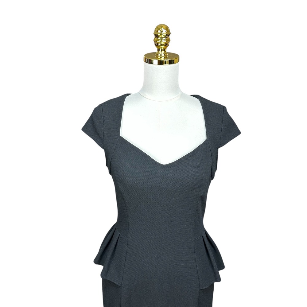 Vintage Betsey Johnson Black Peplum Sheath Dress Sweetheart Neck Cap Sleeve SZ 6 - Picture 2 of 7